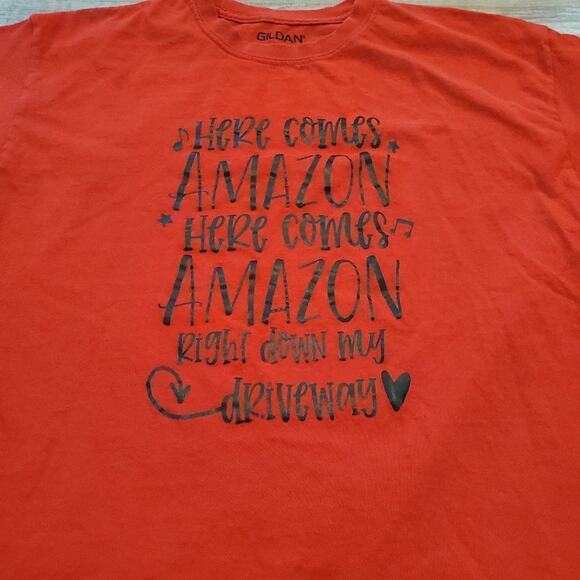 Gildan large unisex tee - Picture 2 of 6